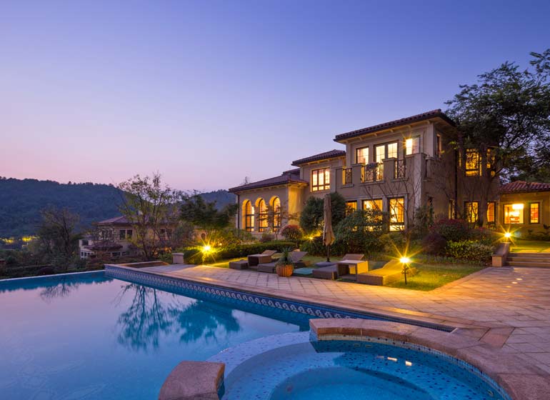 Desert Haven Home Management provides home watch, concierge and professional cleaning services to homeowners in Sedona and the Verde Valley
